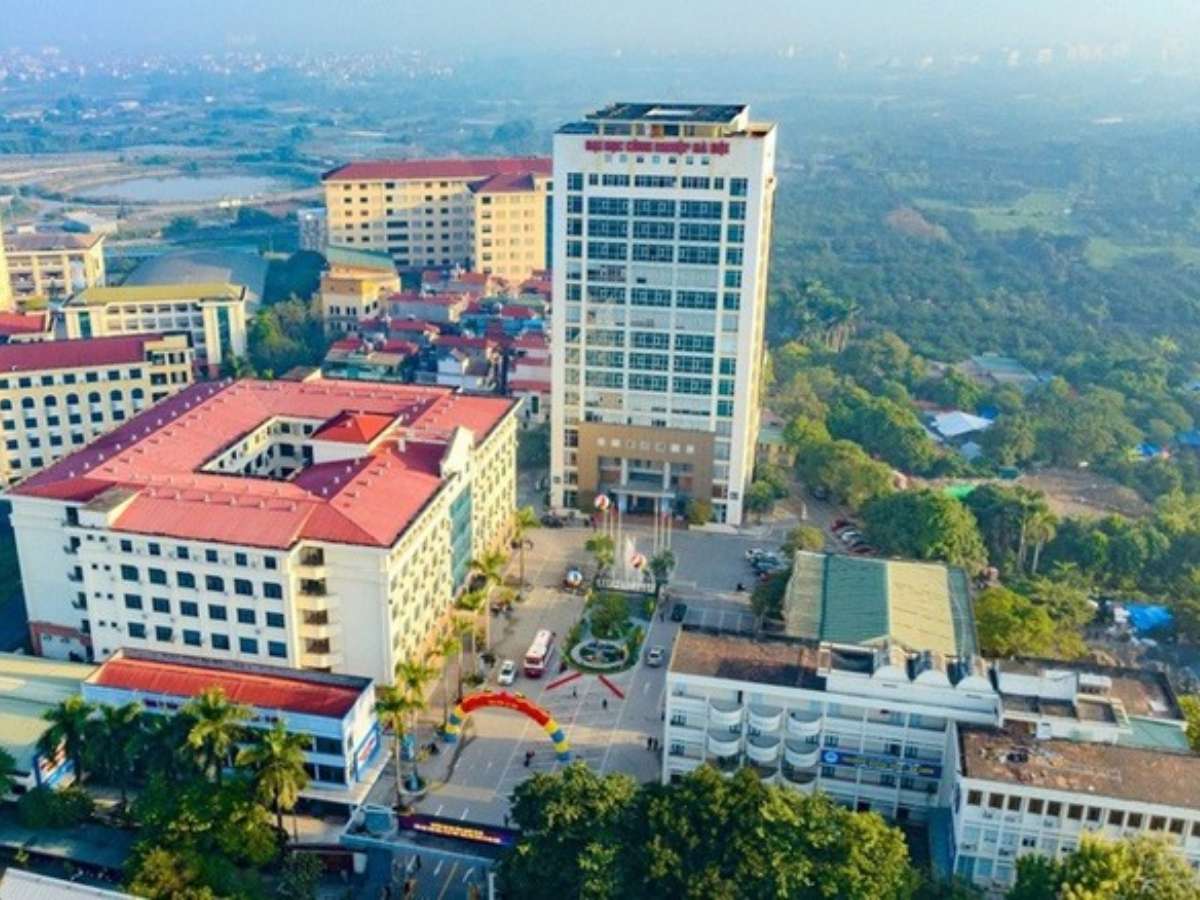 [anninhthudo] Trường đại học thi nhau chuyển đổi sang mô hình đại học