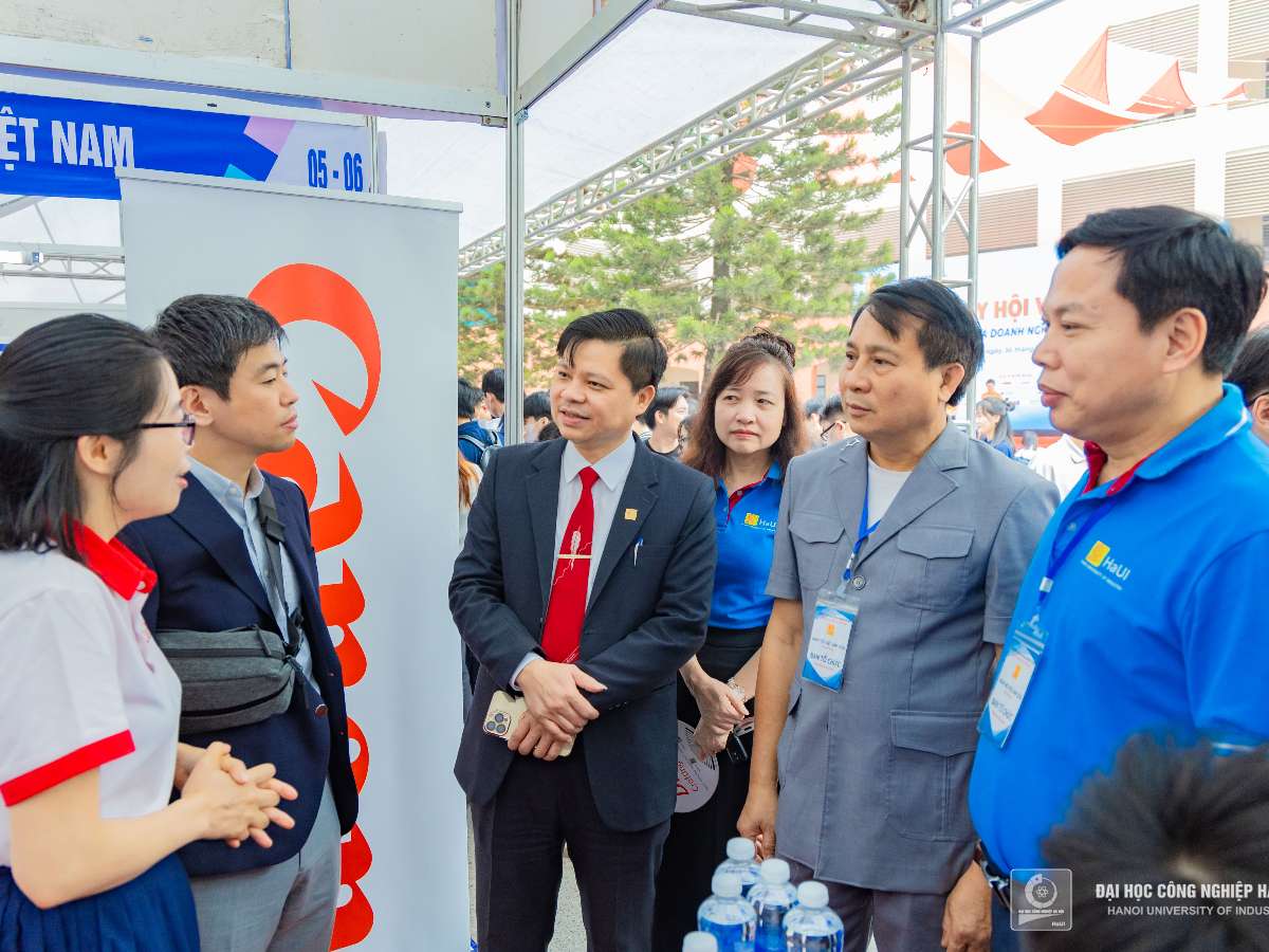 [Thanh tra] Phát triển ở tầm cao hơn sự gắn kết giữa Nhà trường - Doanh nghiệp - Sinh viên