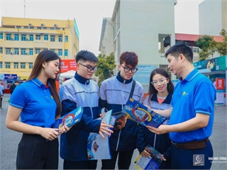 [chinhphu] TUYỂN SINH 2024: Điểm chuẩn xét tuyển sớm Trường Đại học Công nghiệp Hà Nội