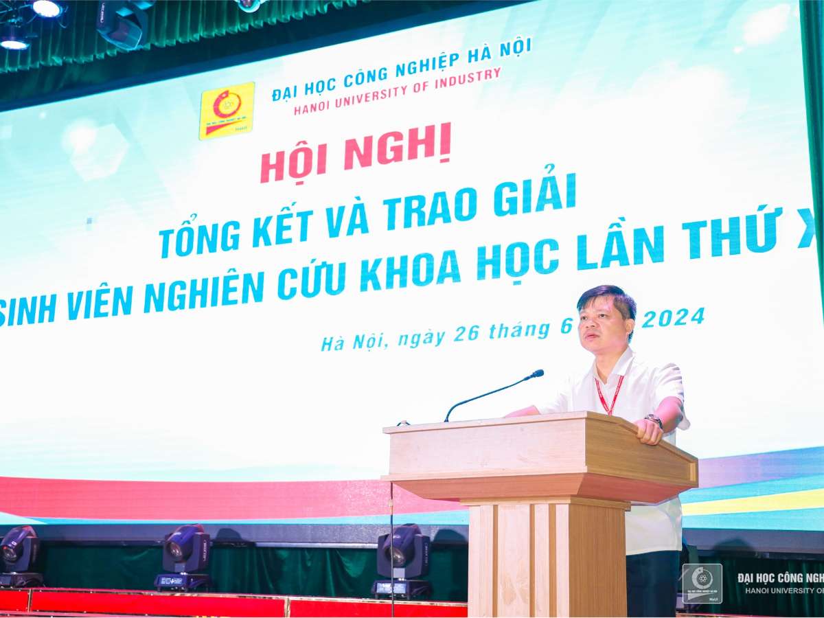 [khcncongthuong] Phát triển khoa học công nghệ và đổi mới sáng tạo trong sinh viên