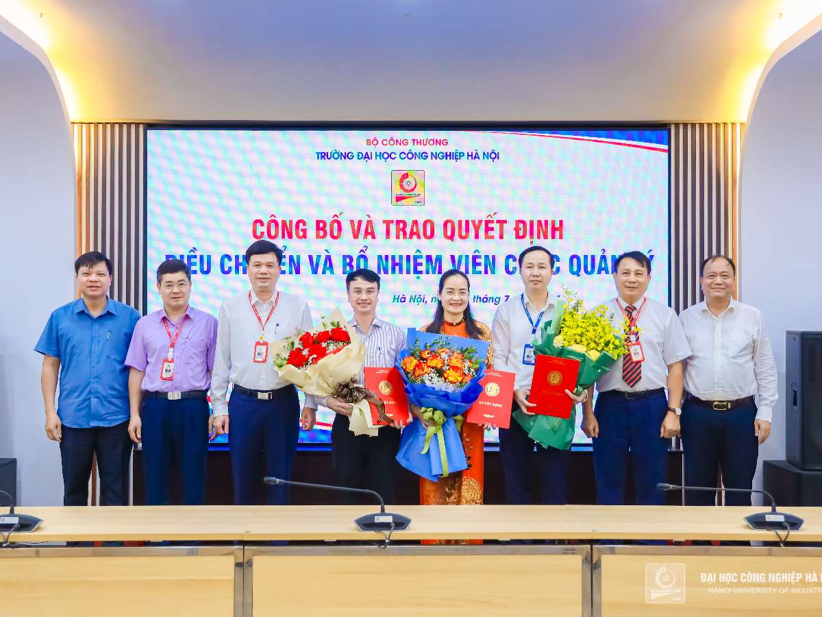 Thành lập Trường Kinh tế thuộc Trường Đại học Công nghiệp Hà Nội và bổ nhiệm viên chức quản lý