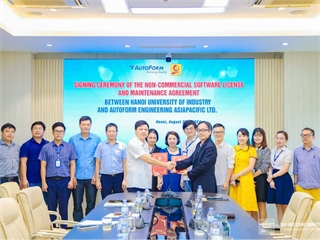 Signing ceremony of Non-Commercial Software License and maintenance agreement between Hanoi University of Industry and AutoForm Engineering AsiaPacific