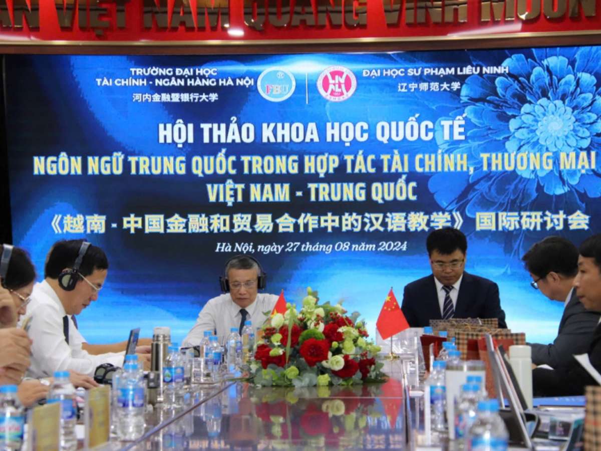 [vietnamhoinhap] Ngôn ngữ Trung Quốc trong hợp tác tài chính, thương mại Việt Nam – Trung Quốc